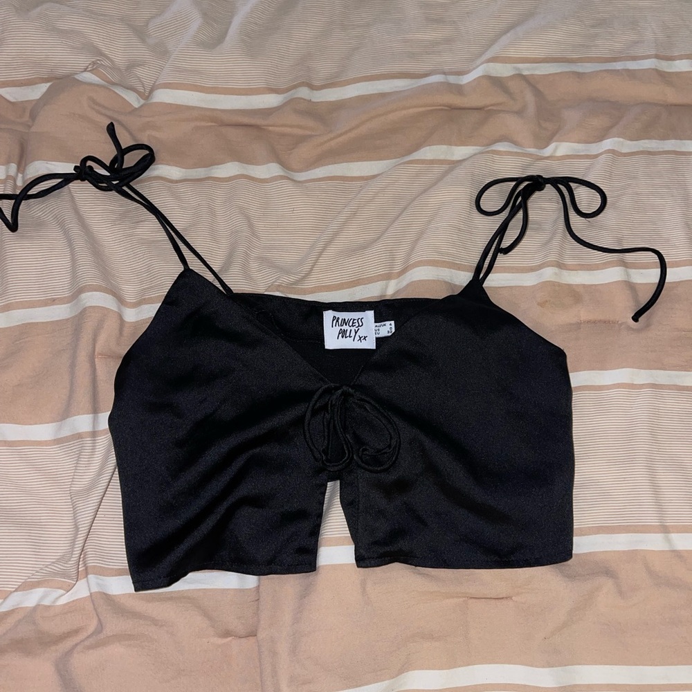 black princess polly crop top
